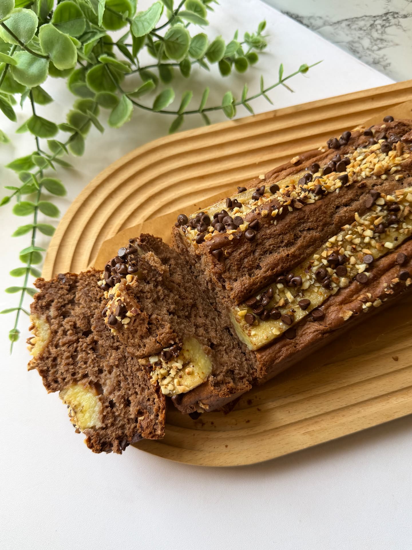 Banana bread al cacao e nocciole